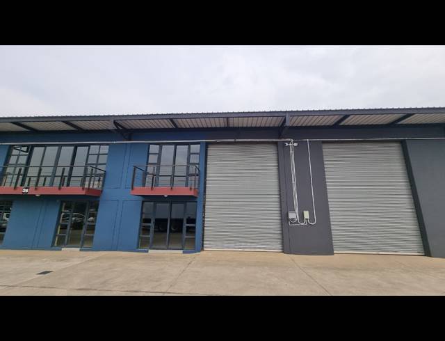 712M² WAREHOUSE TO LET IN POMONA